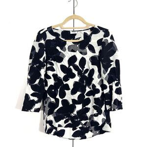 Akris Punto‎ Mulberry Silk Top Size 4 Floral Roll Tab Sleeve Boat Neck Abstract